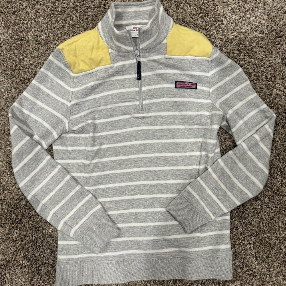 Vineyard Vines Women's Pullover - Size Small